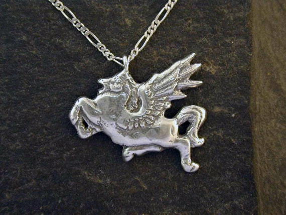 sterling Silber Original Pegasus Anhänger An Einer Kette von peteconder