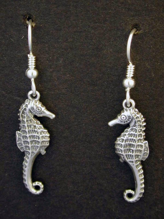 sterling Silber Seepferdchen Ohrringe Auf Schweren Ohrhaken von peteconder