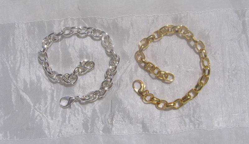 Silberarmband-Befunde, Goldarmband-Befunde, 20cm Armband-Befunde, Massives Glied, 8mmx6mm, Für Charms, Hummerverschluss, C80, O231 Silberarmband-Befunde, Goldarmband-Befunde, 20cm Armband-Befunde, Massives Glied, 8mmx6mm, Für Charms, Hummerverschluss, C80, O231 von petitchatcreations