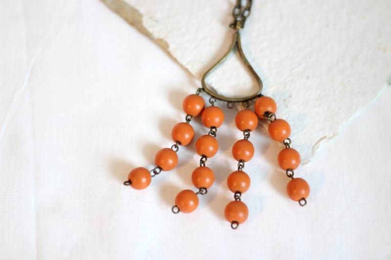 Vintage Halskette Mit Holzperlen in Orange, Art Deco Inspirierter Boho Schmuck Vintage Halskette Mit Holzperlen in Orange, Art Deco Inspirierter Boho Schmuck von petitebijouterie