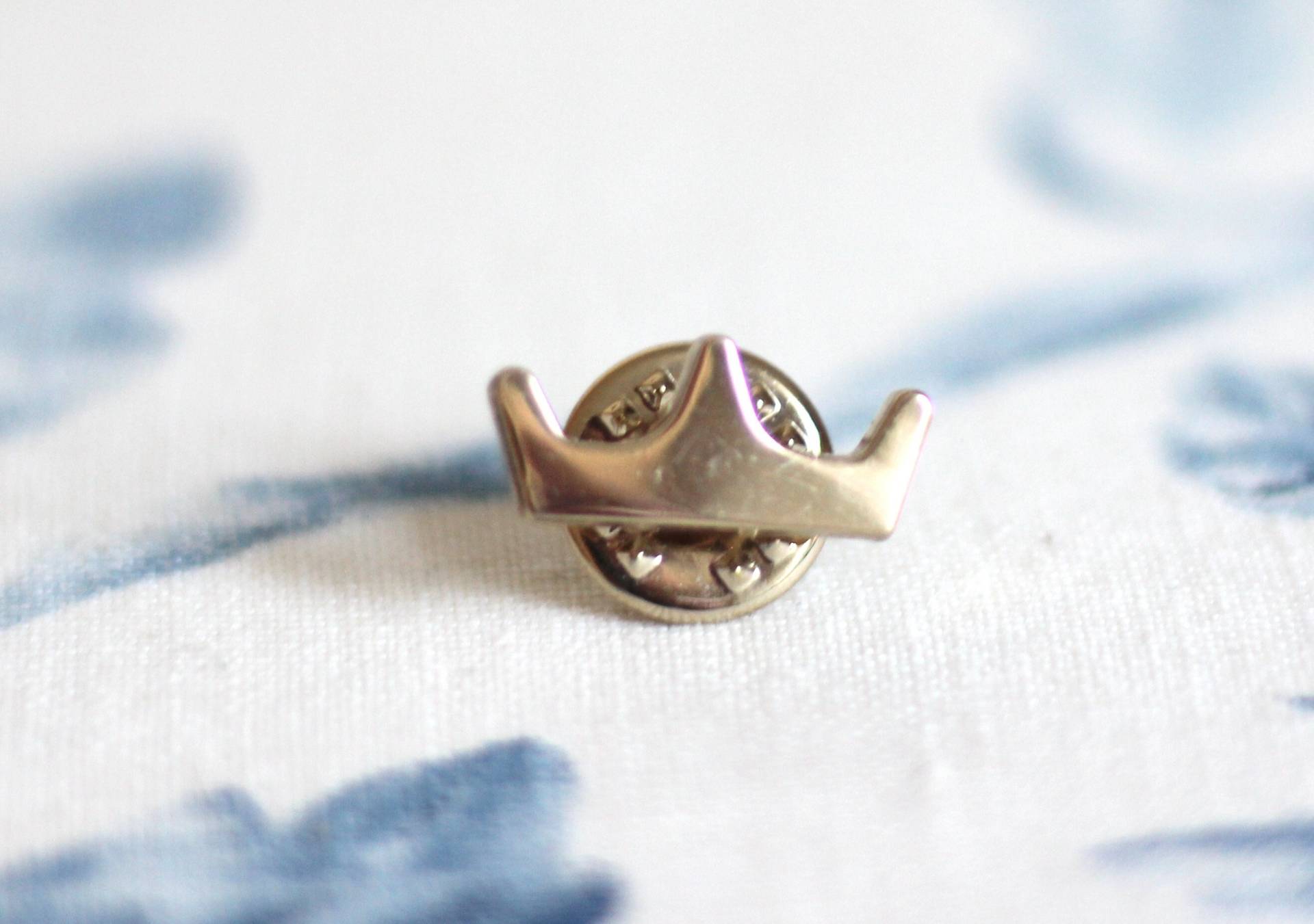Vintage Krone Brosche, Anstecknadel Krone, Prinz Und Prinzessinnen Schmuck Vintage Krone Brosche, Anstecknadel Krone, Prinz Und Prinzessinnen Schmuck von petitebijouterie
