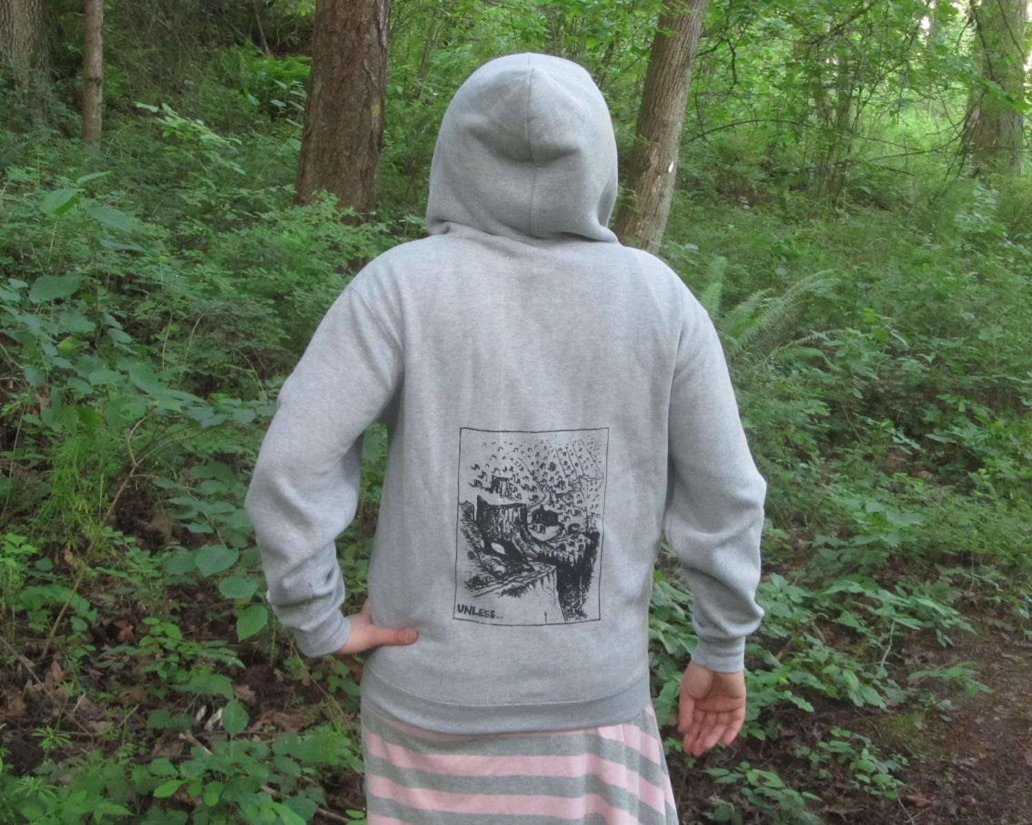 Baum-Hoodie - Medium, Es Sei Denn... Lorax Thema Clearcut Print, Klein, Grau Punk Kapu, Dr Seuss Screenprint, Umwelt, Sweatshirt von phoenixcompost