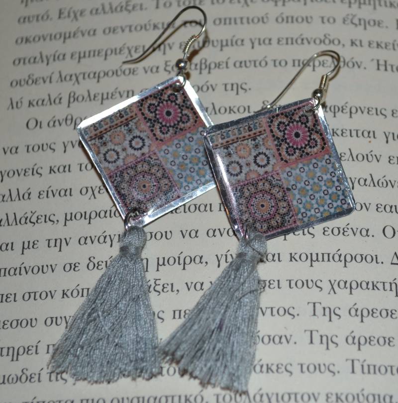 Handgefertigte Boho Ohrringe, Quasten Ohrringe, Boho Ohrringe, Resin Ohrringe, Glas Ohrringe, Ethno Ohrringe von piccolArtejewelry