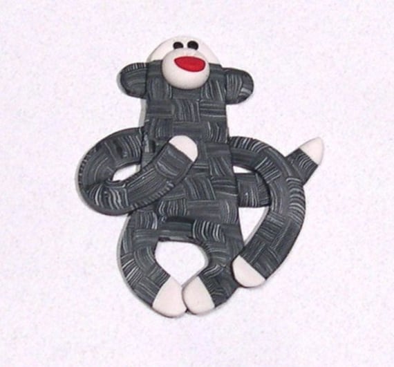 Sock Monkey Pin von picnicbybarbfeldman