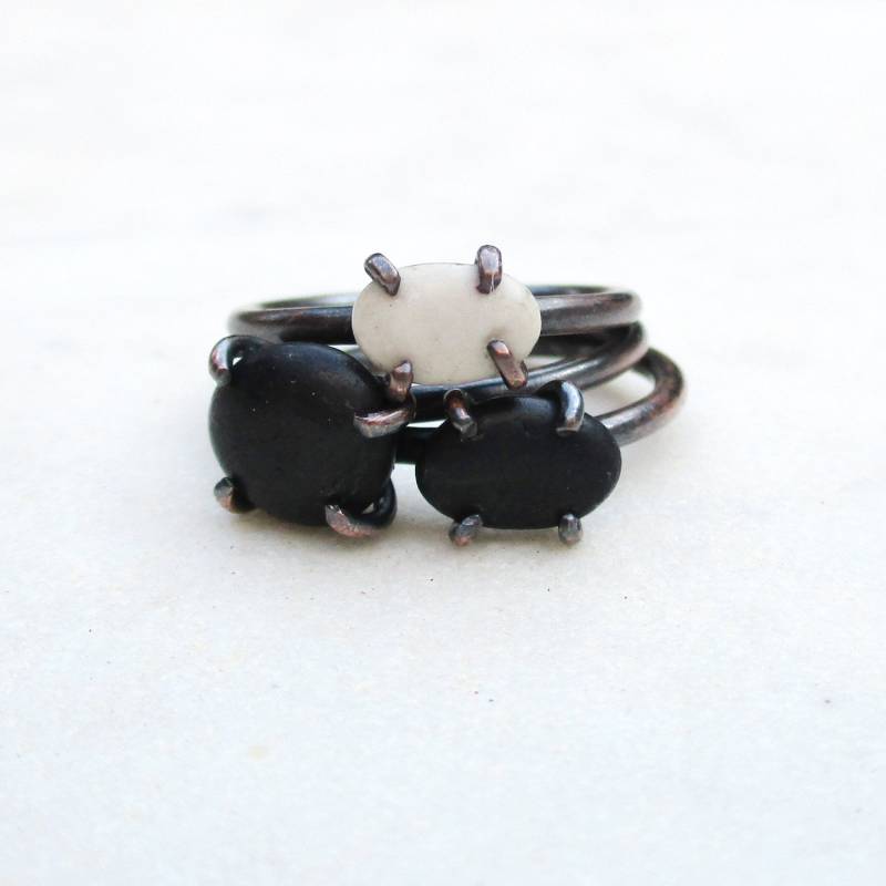 Antiker Kupferkiesel Ring Natürlicher Strand Stein Stapelring, Us 6 Antiker Kupferkiesel Ring Natürlicher Strand Stein Stapelring, Us 6 von pieceofART