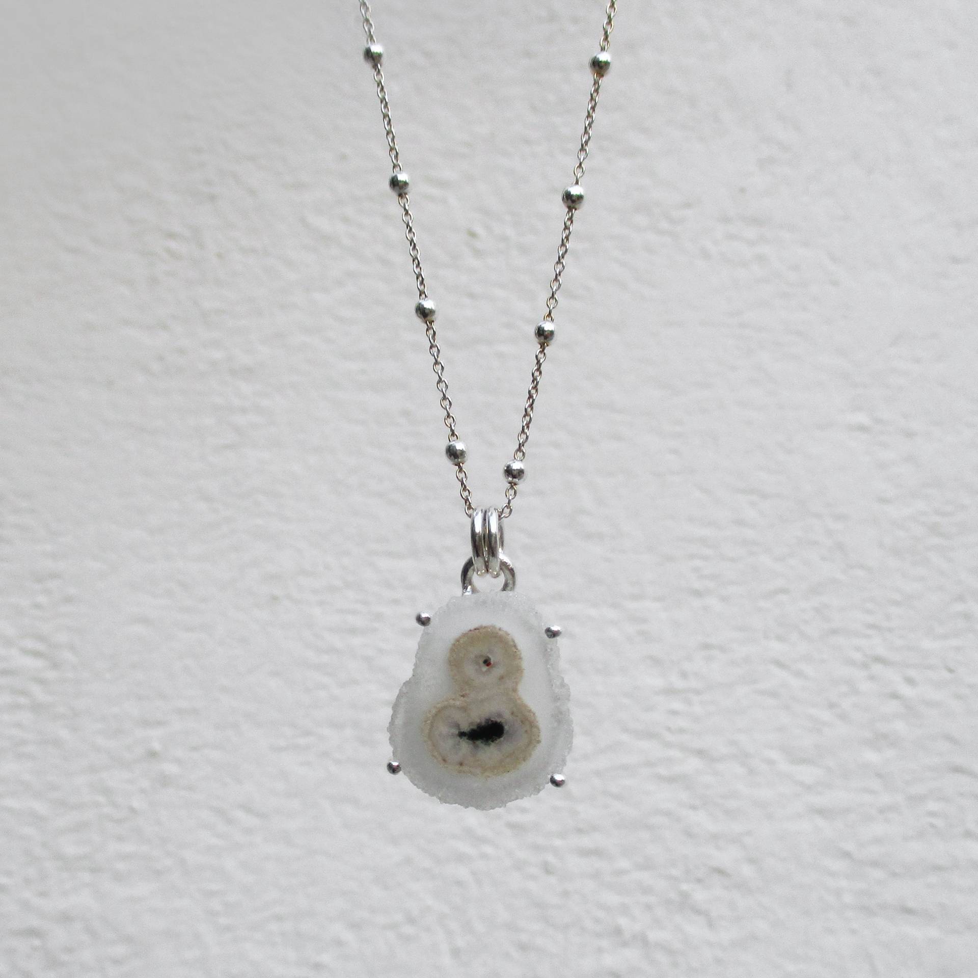 Solar Quarz Stalaktit Halskette Roher Kristall Anhänger Mit Sterling Silber Kette Solar Quarz Stalaktit Halskette Roher Kristall Anhänger Mit Sterling Silber Kette von pieceofART
