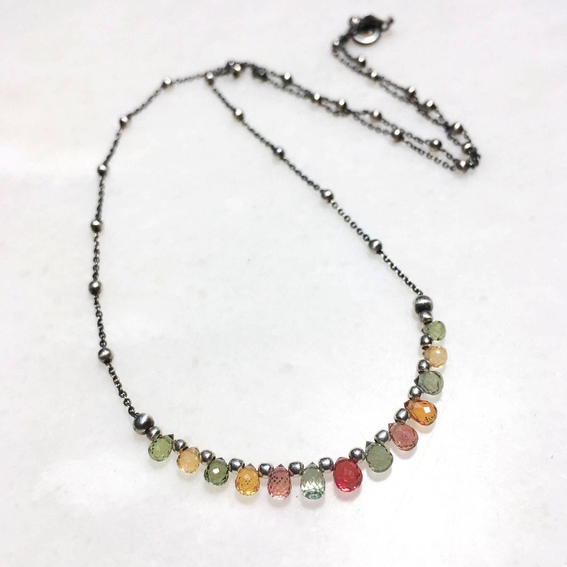 Multicolor Saphir Halskette Mit Sterling Silber Kette, Minimaler Edelstein Schmuck Multicolor Saphir Halskette Mit Sterling Silber Kette, Minimaler Edelstein Schmuck von pieceofART