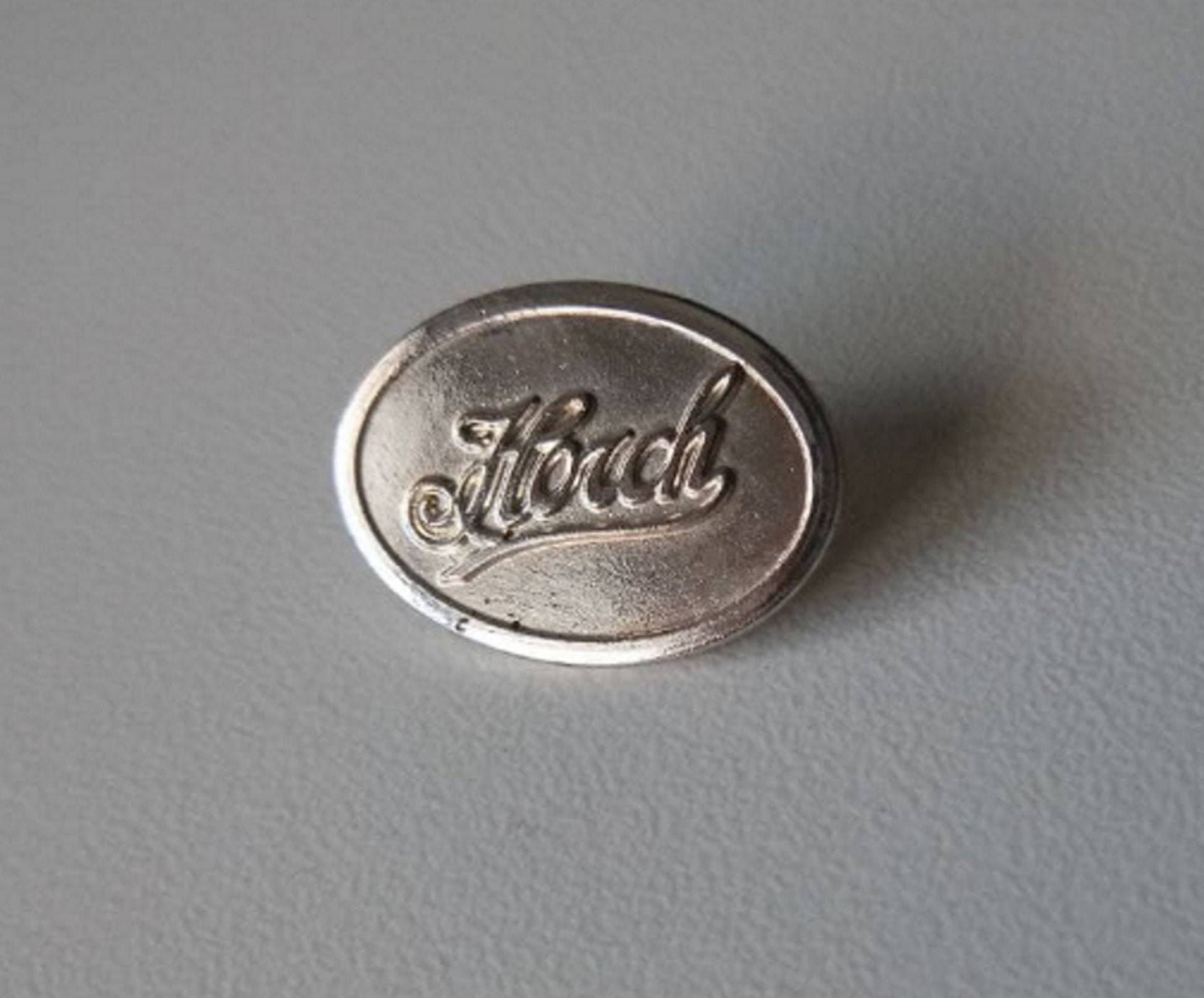 Ein Symbol Der Beständigkeit - 100 Jahre Horch Pin Geprägt Versilbert Von 1999 von pinbox24shop