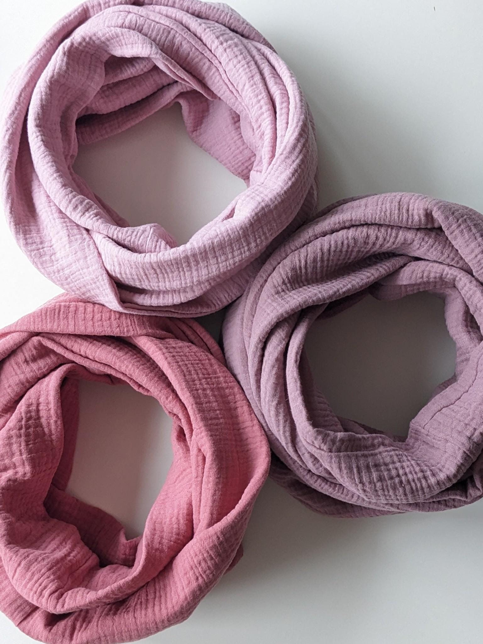 Musselin Loopschal "Beere & Co.", Damen/Erwachsene, Double Gauze, Uni, Doppellagig, Farb - Und Größenauswahl, Grundpreis 15, 79 Eur/M2 von pinkcoconutDE