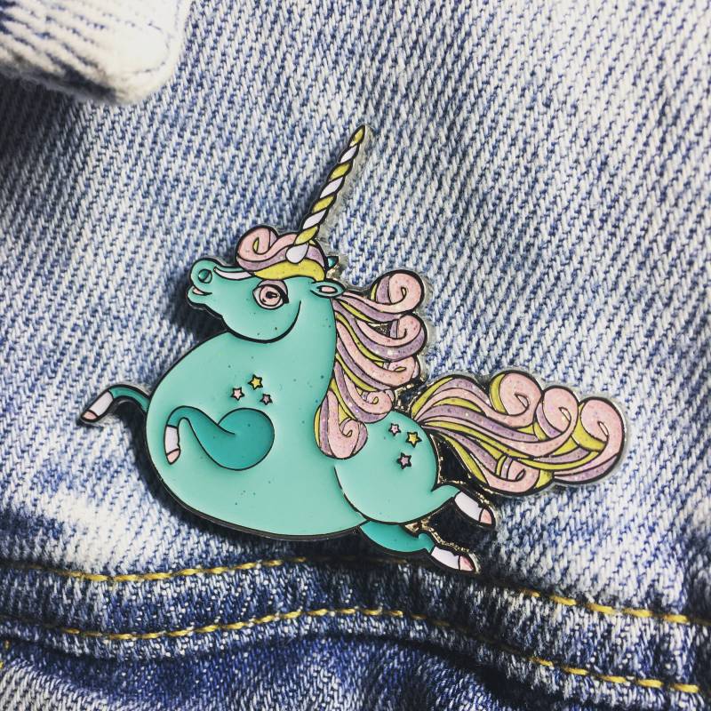 Teal Prancing Ponycorn Emaille Pin von pinkowlet