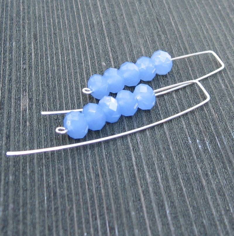 Glas Perlen Ohrringe Sterling Silber Periwinkle von pinkpetalstudio