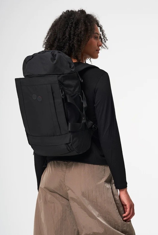 BLOK MEDIUM | pinqponq | veganer Rucksack | Rooted Black von pinqponq