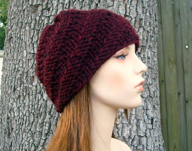 Handgestrickte Strickmütze, Damenmütze, Herrenmütze, Wintermütze, Herbstmode, Winter Accessoires, Weinrot von pixiebell