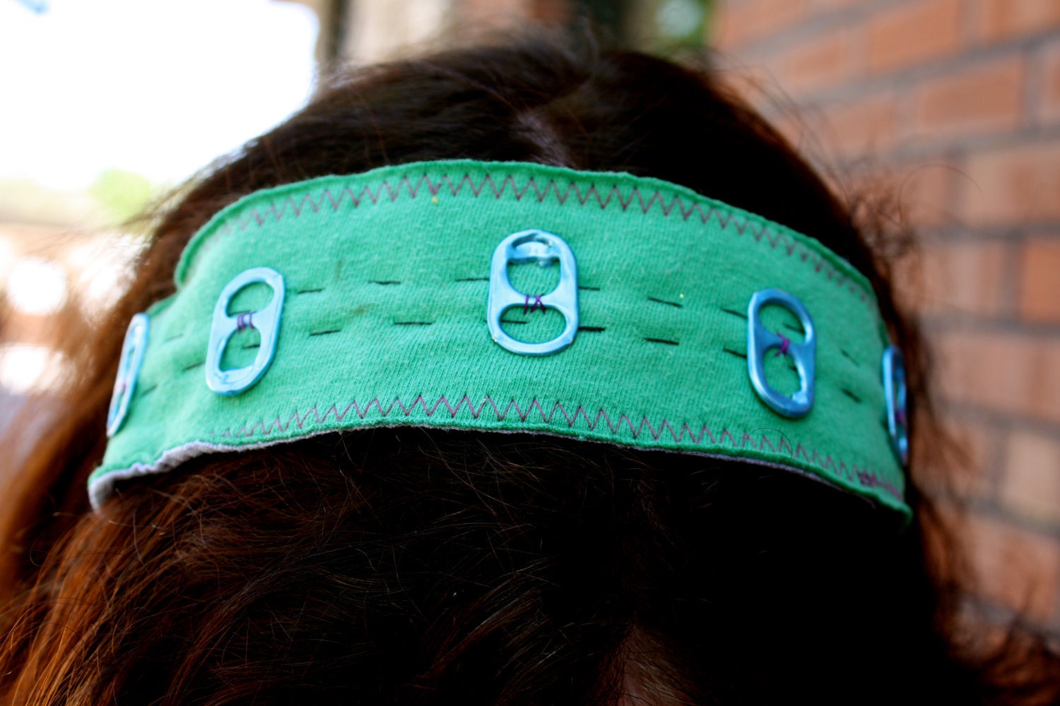 20 % Wurde Aus 15 Jetzt 12.95 Recycling-T-Shirts Und Jeans Stirnband - Grün Mit Licht Blaue Limonade Tabs von plaidypusfashion