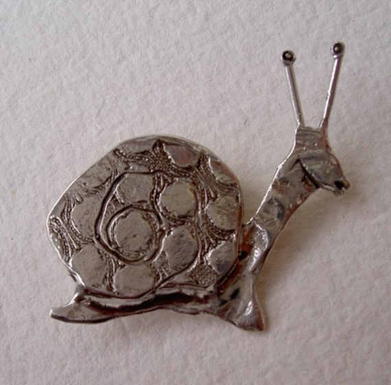 Brosche Caracol/Kleine Schnecke von platines