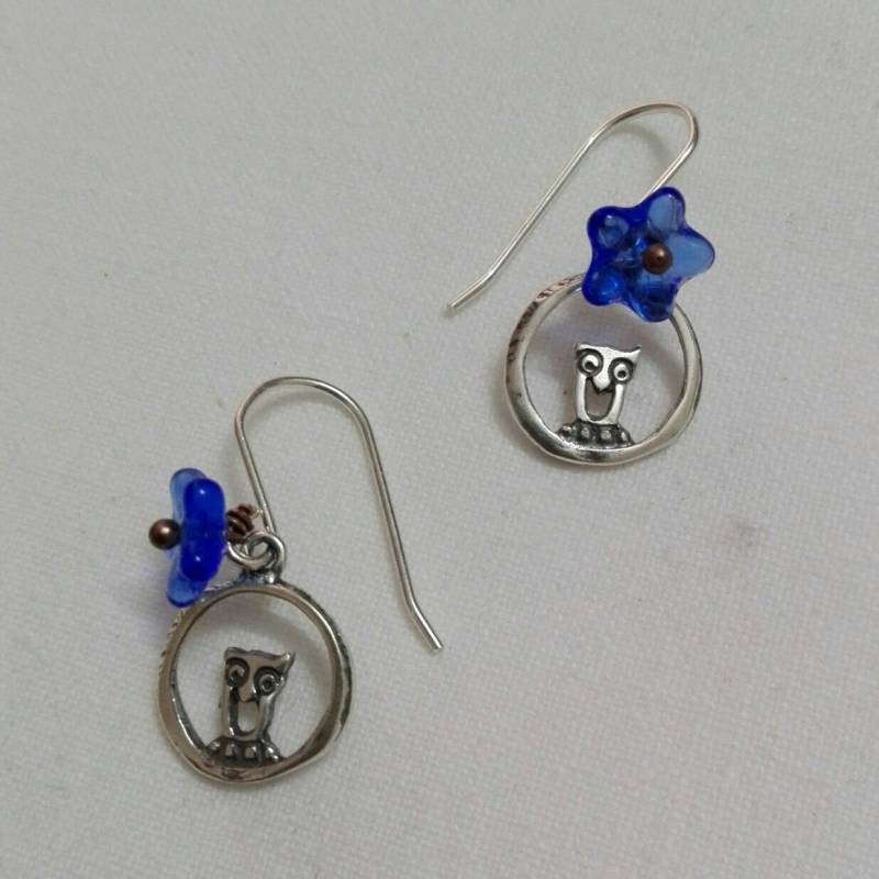 Hervorragende Kleine Eule Amulett Mit Kristallblume von platines