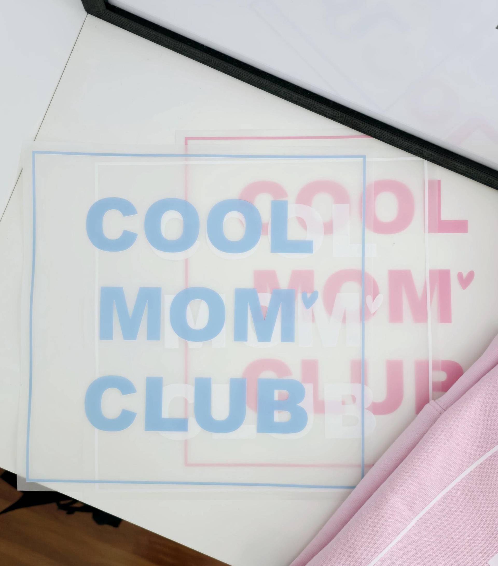 Bügelbild Cool Mom Club/4 Farben Muttertag Schwangerschaft/ Geburt Bügelbild Cool Mom Club/4 Farben Muttertag Schwangerschaft/ Geburt von plotterlove1976