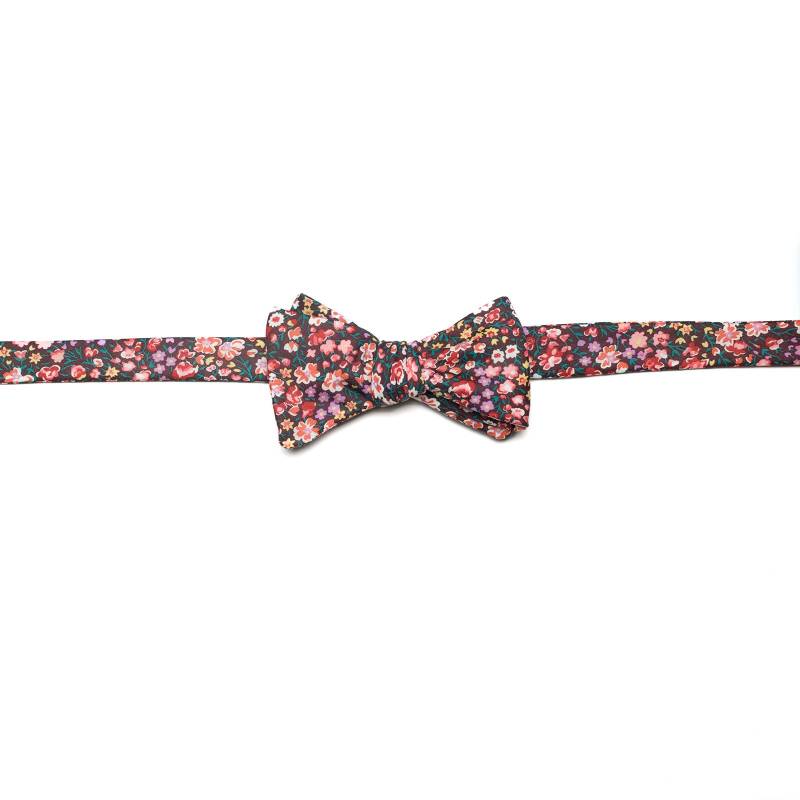 Pomp Und Zeremonie, Fliege Für Herren, Liberty Of London, Phoebe Joe, Krawatte, Trauzeugen, Kastanienbraun, Rosa, Bräutigam Klein Geblümt Pomp Und Zeremonie, Fliege Für Herren, Liberty Of London, Phoebe Joe, Krawatte, Trauzeugen, Kastanienbraun, Rosa, Bräutigam Klein Geblümt von pompandceremony