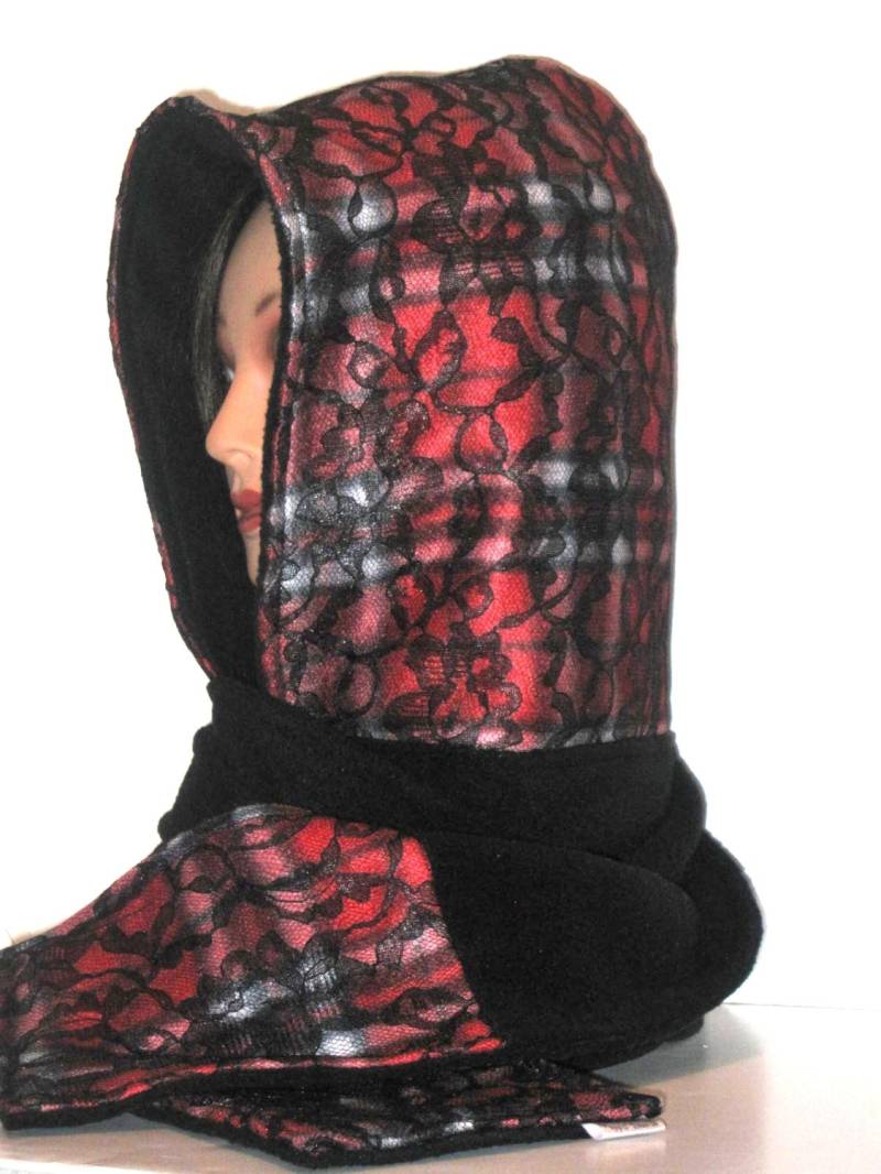Handgemachte Kapuze. Kapuzenpullover, Kapuzenschal. Scoodie. Scoody, Spitze, Schwarz, Fleece, Rot Handgemachte Kapuze. Kapuzenpullover, Kapuzenschal. Scoodie. Scoody, Spitze, Schwarz, Fleece, Rot von poppinbobbins