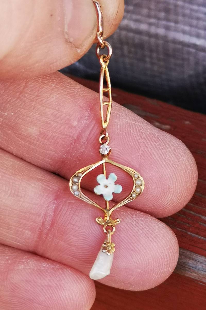 Seltener Nachlassfund Antike Superb Qualität 10 Karat Gold Edwardian Lavalier Halskette Mit Echten Alten Diamantperlen Und Emaillearbeit Uhr Video von poptvgallery