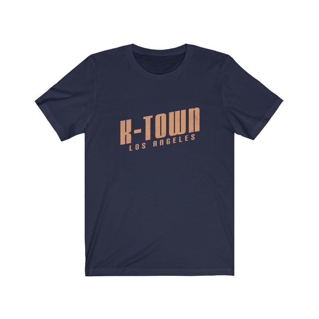 K-Town Los Angeles Kurzärmeliges T-Shirt Unisex K-Town Los Angeles Kurzärmeliges T-Shirt Unisex von popularetsy