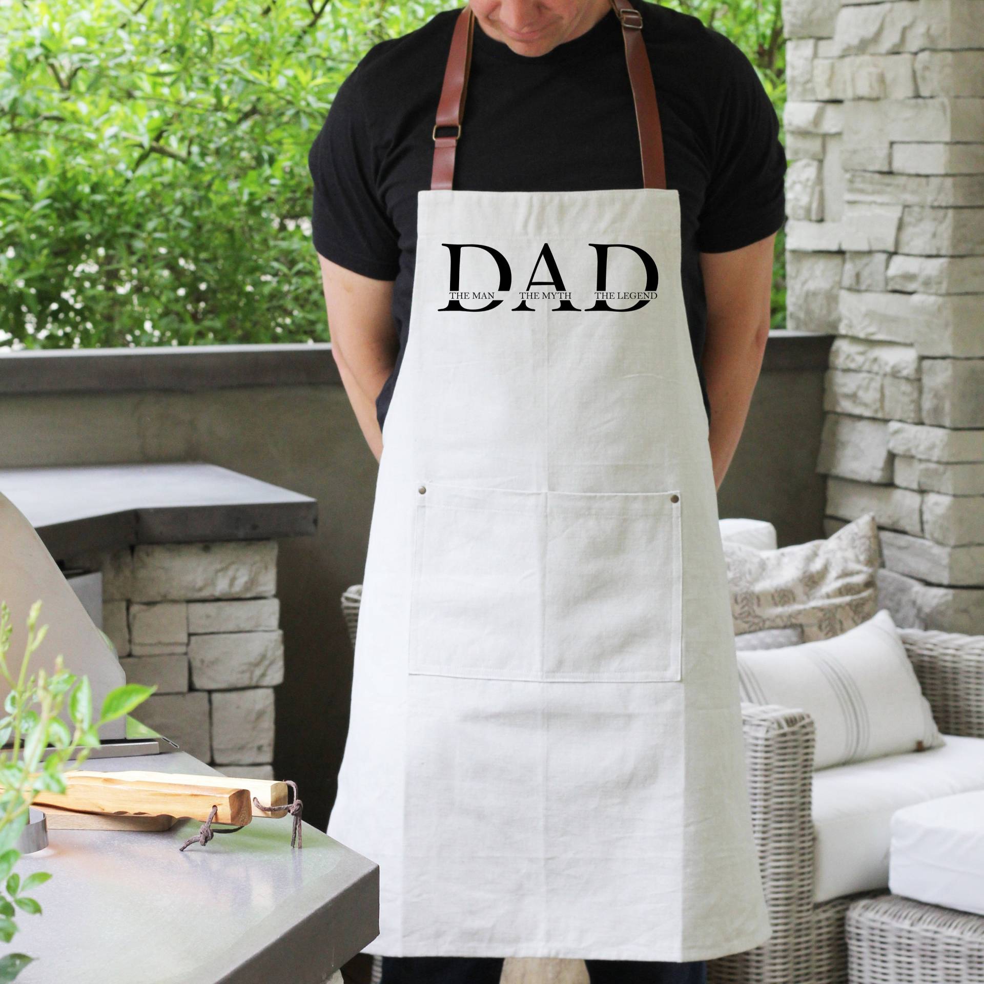 Papa Der Mann. Der Mythos. Die Legende Grillschürze | Herren Koch Schürze Küchen Vatertagsgeschenk Für Geschenk Ihn von porterlanehome