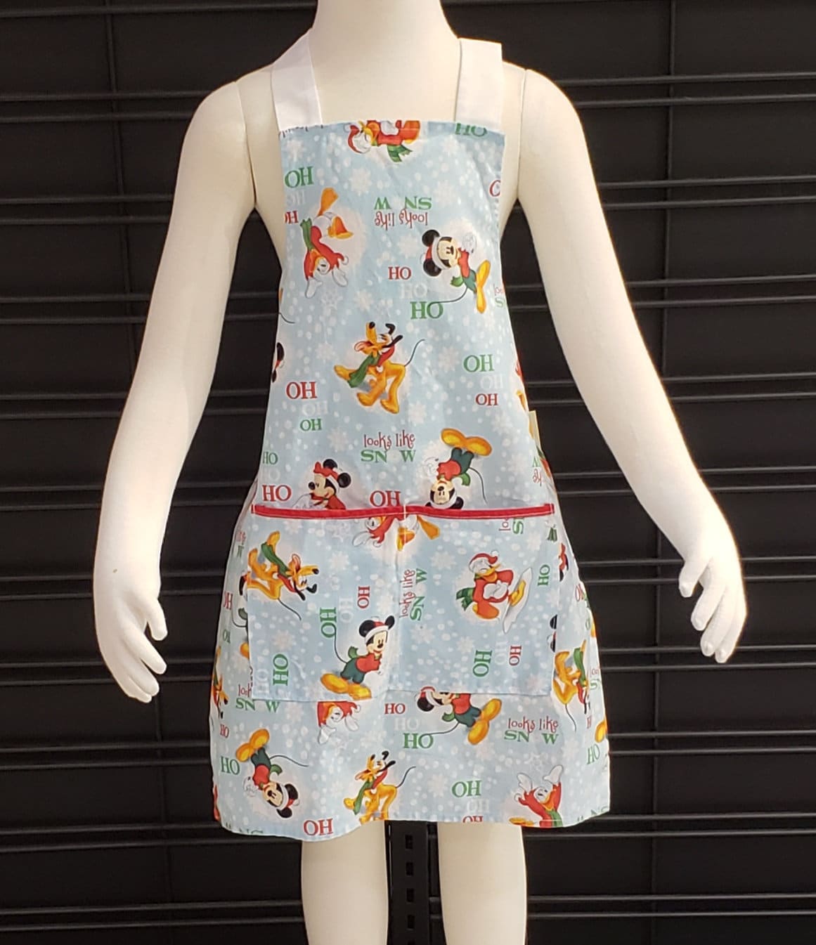 Kinderschürze - Gerade, Micky Maus Winter Kinderschürze - Gerade, Micky Maus Winter von practicalsewing