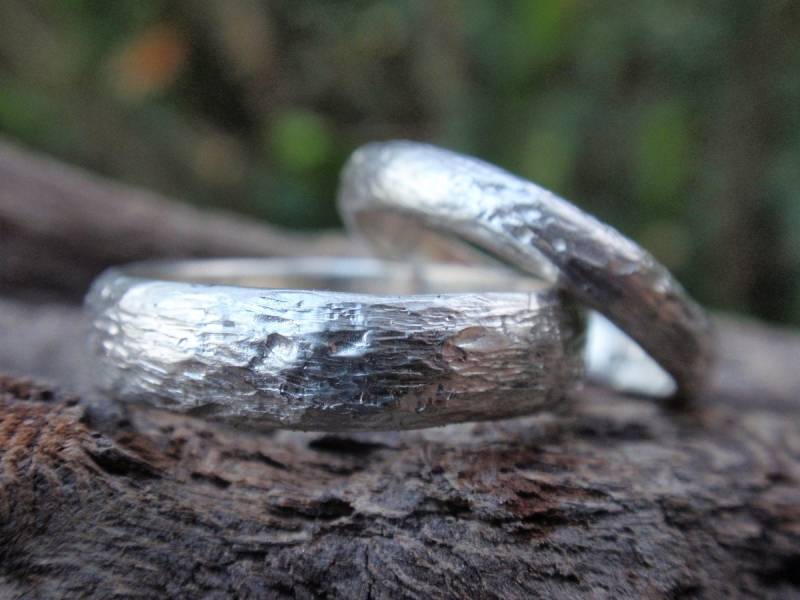 Zweig Eheringe Für Männer Und Frauen Sie Ihn Handgefertigtes Eheringset Mit 2 - 5 Mm & 3 Landhochzeit Sukkulenten Schmuck von preciousjd