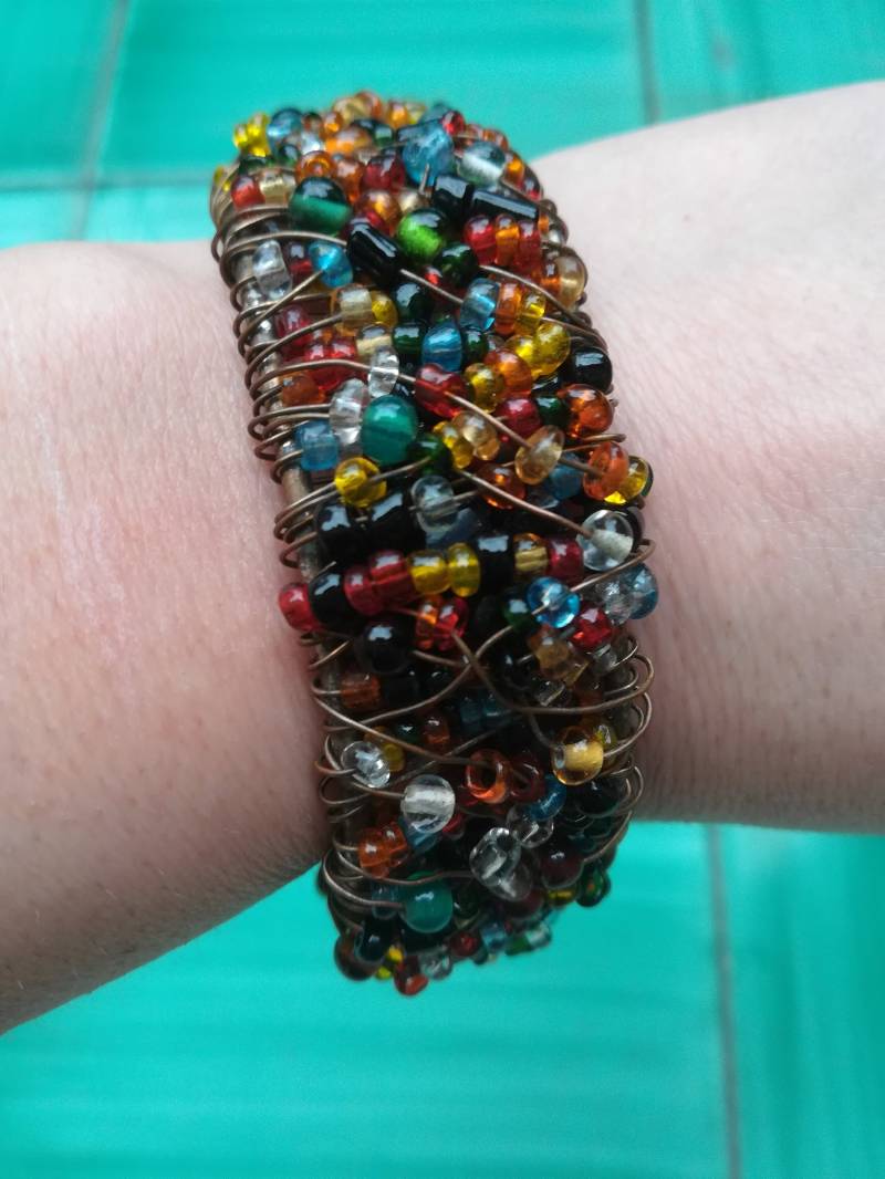 Vintage 90Er Jahre Perlen Kupfer Armreif Bunter Boho Schmuck von presquenew