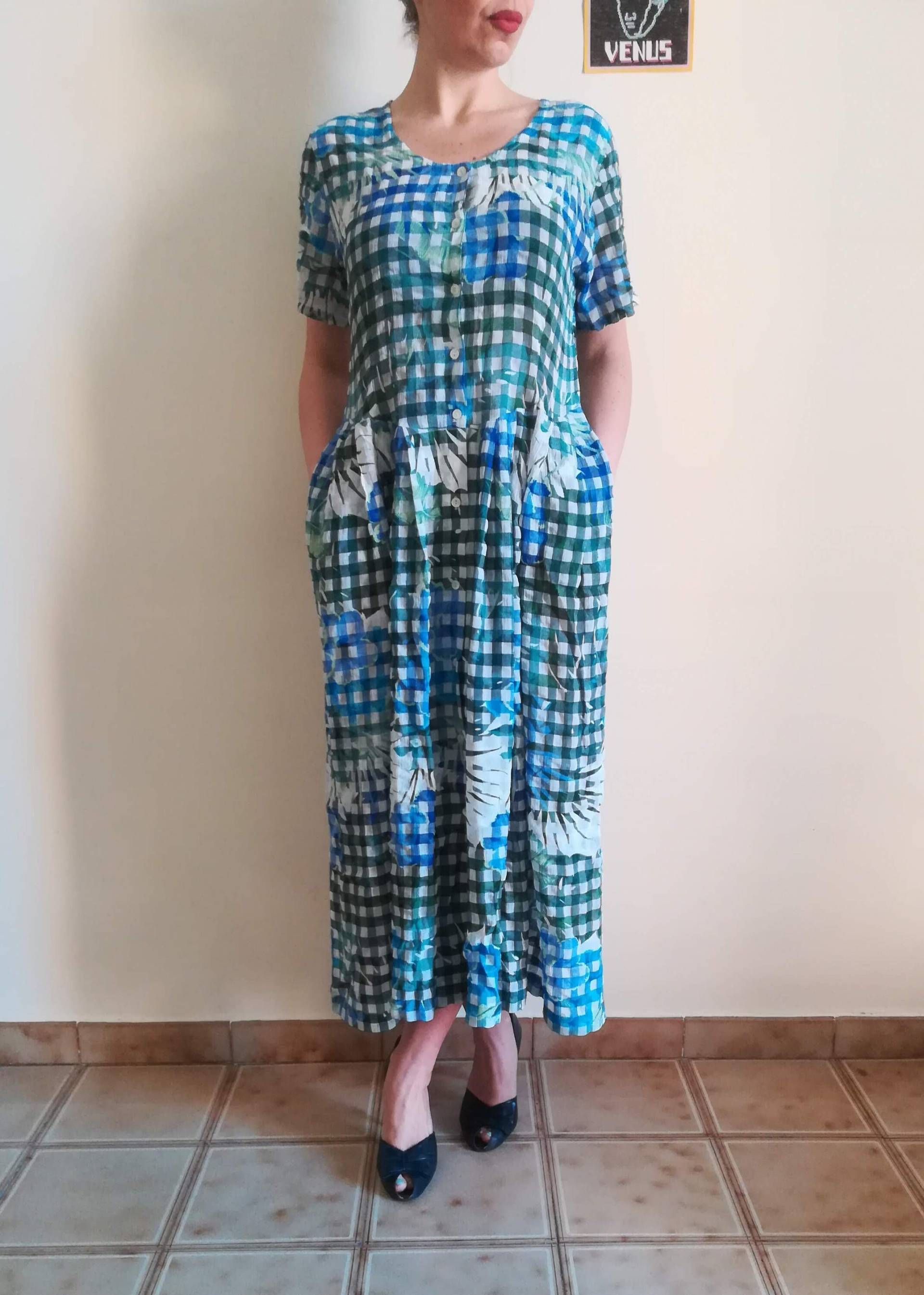 Vintage 70Er Jahre Vichy Karo Maxi Kleid Blau Grün Floral Crêpe, Eu 38 von presquenew