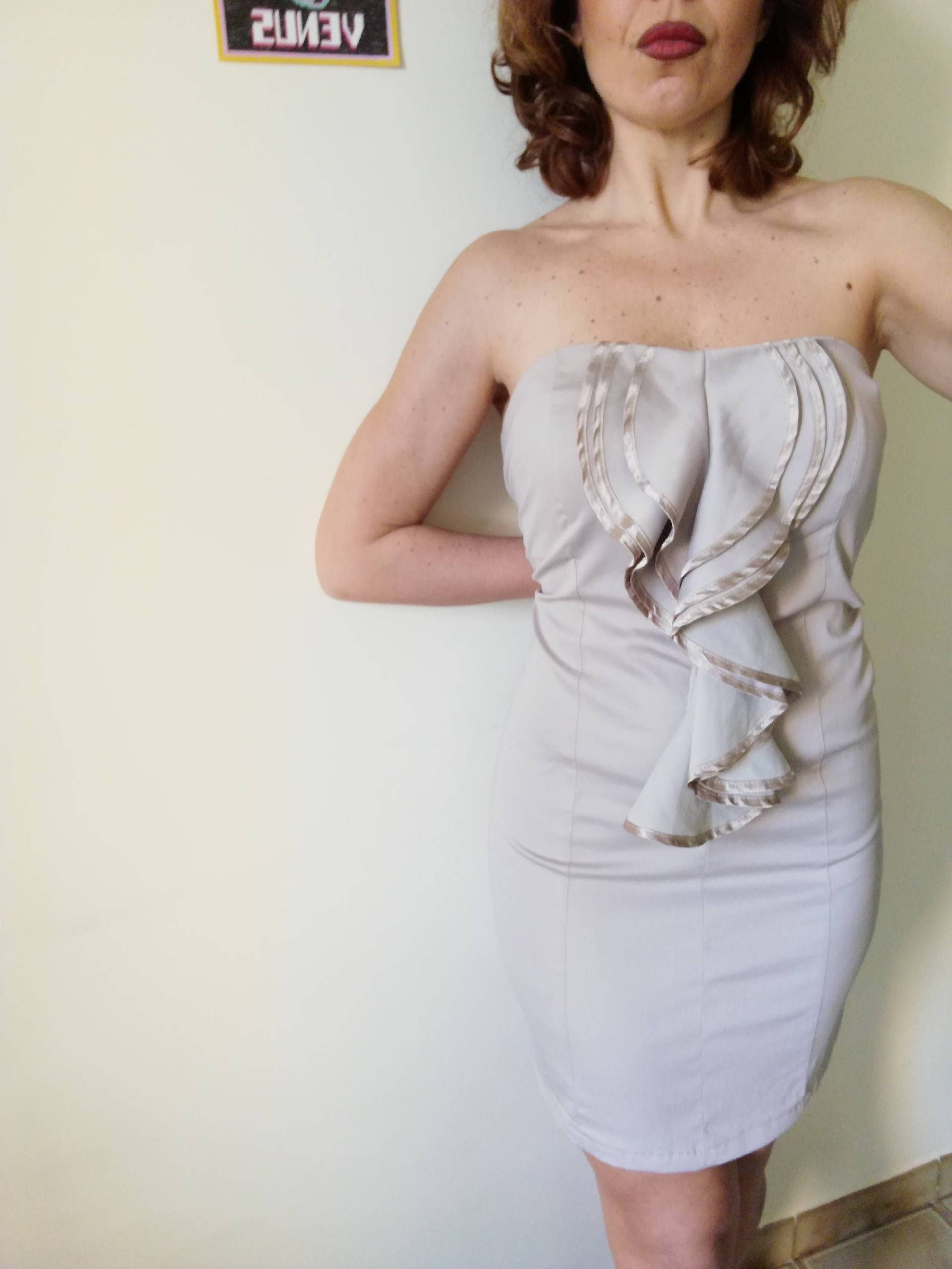 Vintage 90S Mini Cocktailkleid Beige Baumwollmischung, Made in Italy | Grösse 46 von presquenew