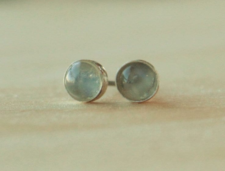 Katzenauge Mondstein Edelstein Titan Ohrstecker/6mm Cabochon Lünette Ohrringe Für Empfindliche Ohren Katzenauge Mondstein Edelstein Titan Ohrstecker/6mm Cabochon Lünette Ohrringe Für Empfindliche Ohren von prettysensitive