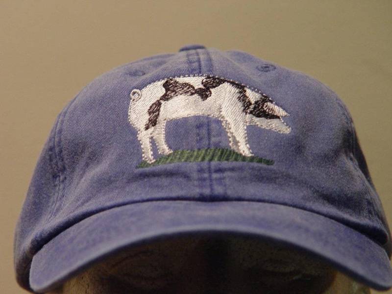 Beschmutzte Polen-Schwein-Farm-Hut Eine Gestickte Mann-Frauen-Baseballmütze-Preis-stickerei-Bekleidung - 24 Farben-Mamma-Papa-Geschenk-Swine-Caps von priceapparel