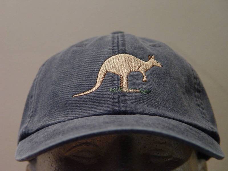 Kangaroo Wildlife Hat Gestickte Australien-Mann-Frauen-Baseballmütze - Preis Stickerei-Bekleidung 24 Farbe Erwachsene Mama Papa Pullover Tier von priceapparel