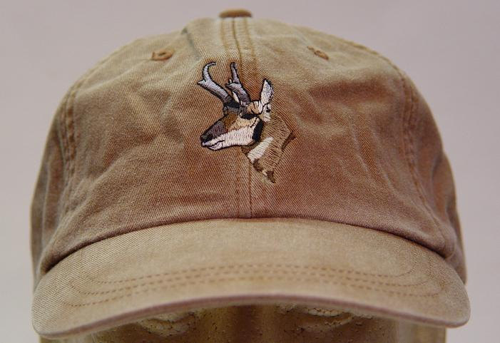 Pronghorn Antelope Hat - Eine Gestickte Männer Frauen Wildschutzkappe Preis Stickerei Bekleidung 24 Farben Mama Papa Geschenk Western Prong Buck Caps von priceapparel