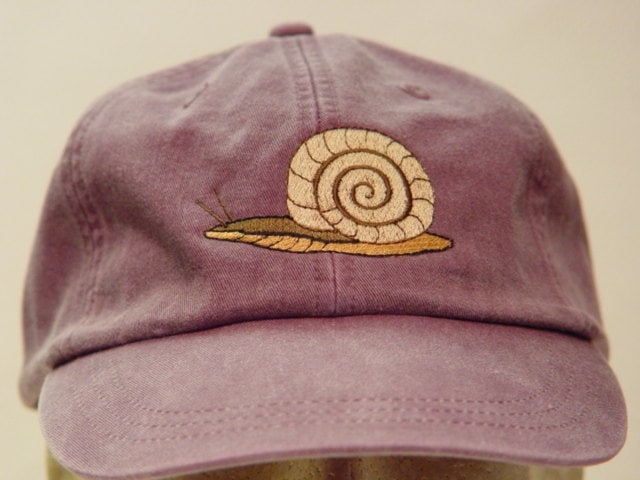 Snail Hat - Eine Gestickte Männer-Frauen-Wildlife-Baseball-Geschenkkappe Preis Stickerei-Bekleidung 24 Farben Erwachsene Mutter-Vati-Schneckenkappen von priceapparel