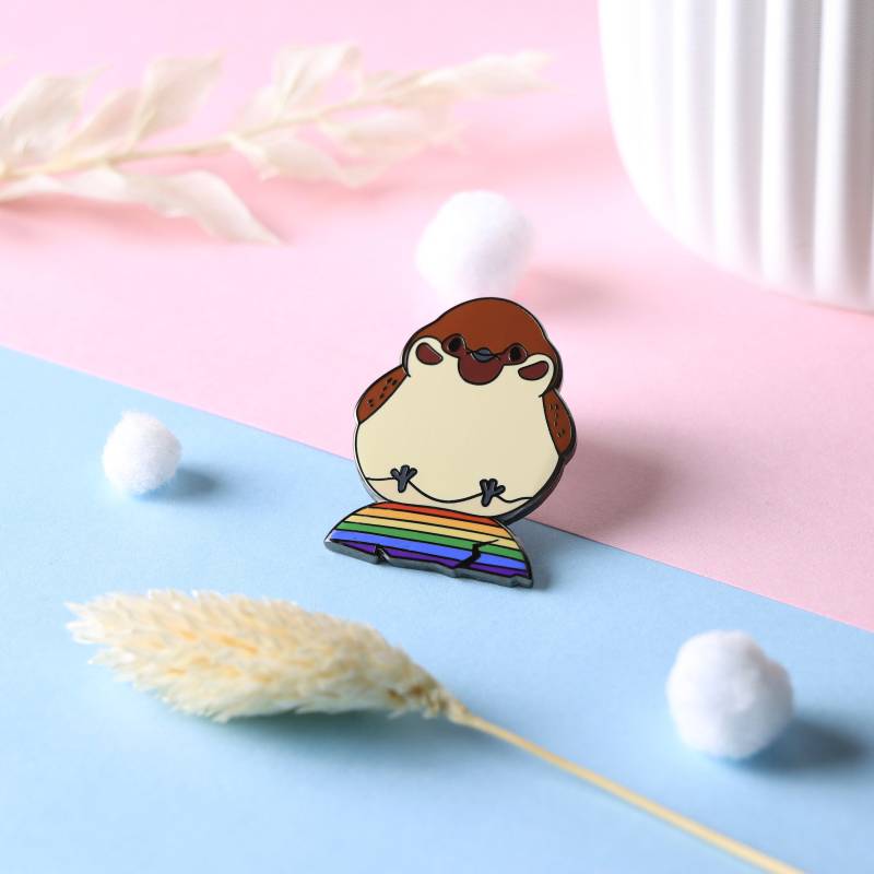 Süßer Piepmatz Auf Regenbogen Schale/Lgbt Anstecker Emaille Pin | Geschenk Csd von pride4you