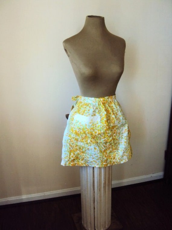 Mid Century Schürze Halbschürze Stil Sonnig Blumenmuster Kitsch Style von primitivepincushion