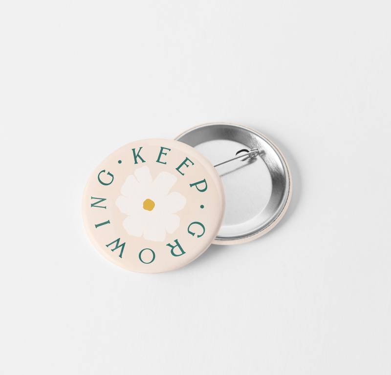 Wächst Weiter | Button-Anstecknadel von printyxmakes
