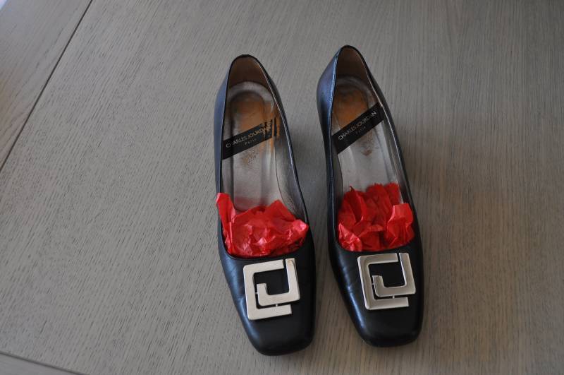 Charles Jourdan Pumpen Charles Jourdan Pumpen von privatebazar