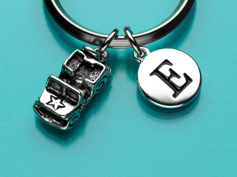 Armee Jeep Schlüsselanhänger, Auto Charme, Anfängliche Keychain, Personalisierte Benutzerdefinierte Keychain Charme 16 von promisemeeverything2