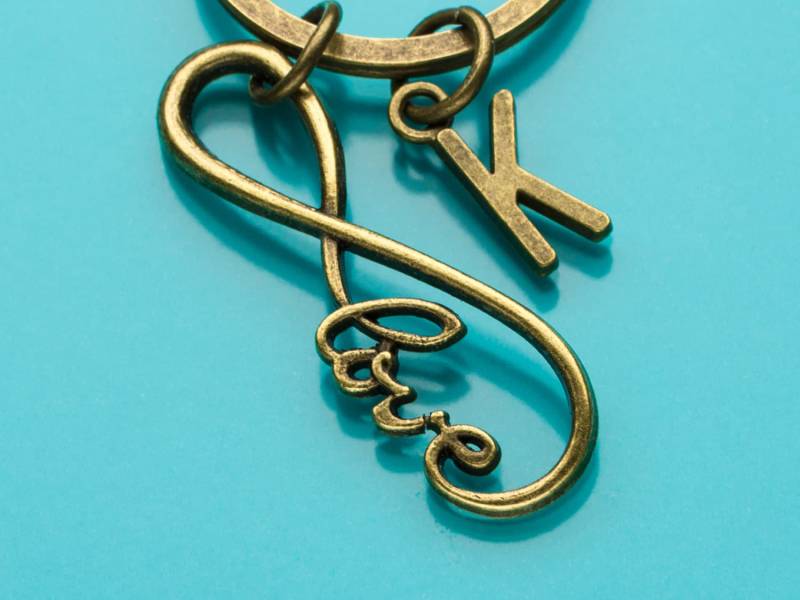 Liebe Unendlich Schlüsselbund, Bronze Infinity Schlüsselring, Ewig Charme, Anfängliche Keychain, Personalisierte Schlüsselanhänger Liebe Unendlich Schlüsselbund, Bronze Infinity Schlüsselring, Ewig Charme, Anfängliche Keychain, Personalisierte Schlüsselanhänger von promisemeeverything2