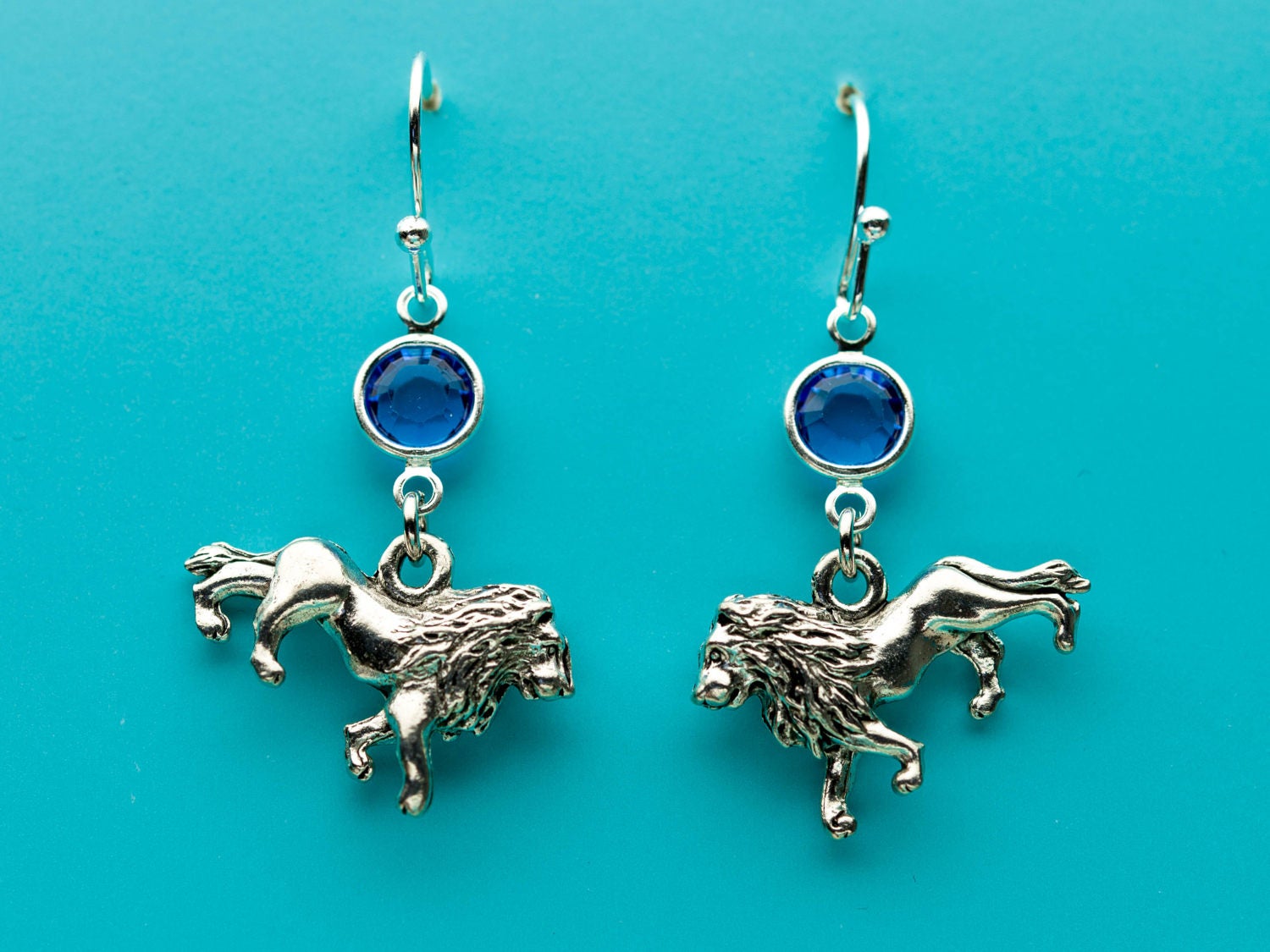 Löwenohrringe, Löwe Von Jejudaohrringe, Saphirkristallohrringe, Dschungeltierohrringe, Baumelnohrringe, Geschenke Für Sie, 239 von promisemeeverything2