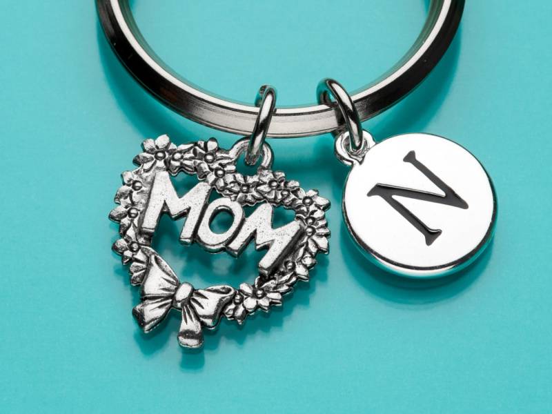Mutter Schlüsselbund, Mom-Schlüsselanhänger, Mom Kranz, Herz, Anfängliche Keychain, Personalisierte Benutzerdefinierte Charme 255 Mutter Schlüsselbund, Mom-Schlüsselanhänger, Mom Kranz, Herz, Anfängliche Keychain, Personalisierte Benutzerdefinierte Charme 255 von promisemeeverything2