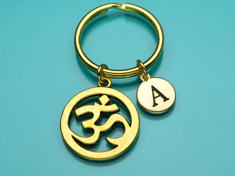 Om Symbol Schlüsselanhänger, Gold Yoga Charme, Erste Personalisierte Benutzerdefinierte Charme 500 von promisemeeverything2