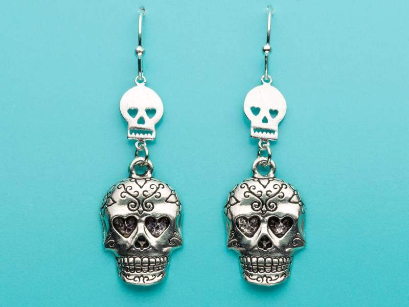 Zucker, Skull Ohrringe, Totenkopf Mit Herz Augen, Schädel Geschenk, Geschenke Für Ihr 326 Zucker, Skull Ohrringe, Totenkopf Mit Herz Augen, Schädel Geschenk, Geschenke Für Ihr 326 von promisemeeverything2