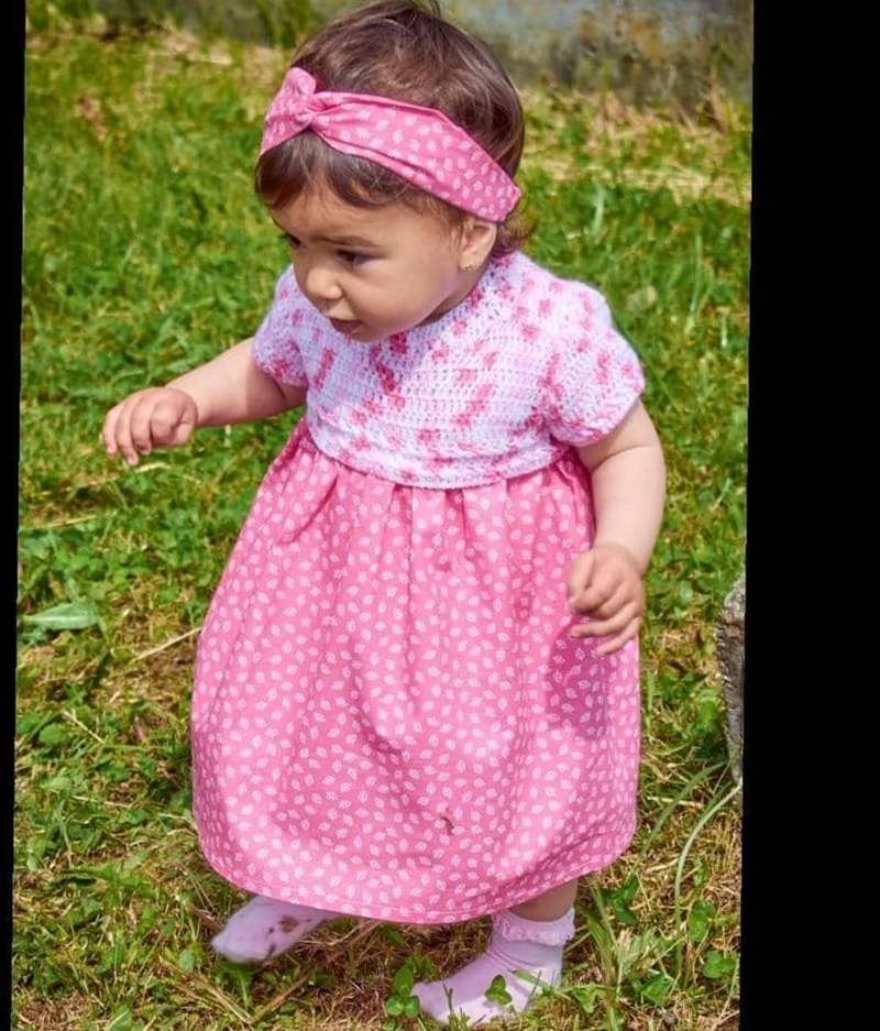 Rosa Mädchenkleid, Elegantes Schlichtes Mädchenkleid Aus Wolle Und Stoff von puntoYbies