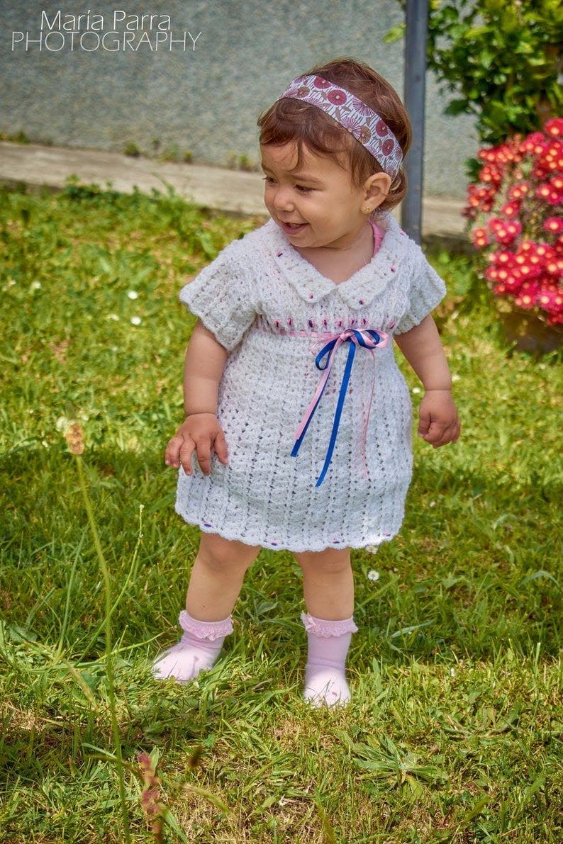 Weißes Mädchenkleid, Elegantes Wollmädchenkleid, Einfaches Weißes Wollmädchenkleid von puntoYbies