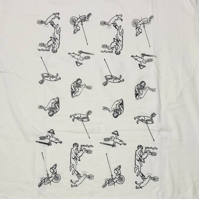 Mittelalterliches Kaninchen-Muster-T-Shirt Mittelalterliches Marginalia-Brevier Mittelalterliches Kaninchen-Muster-T-Shirt Mittelalterliches Marginalia-Brevier von purgatoryltd