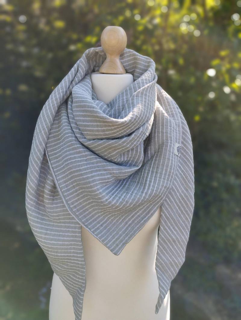 Musselin - Dreieckstuch Streifen Old Green, Halstuch von purpurlotti